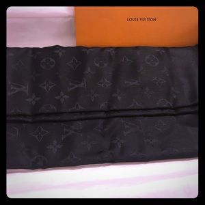 Louis Vuitton monogram scarf